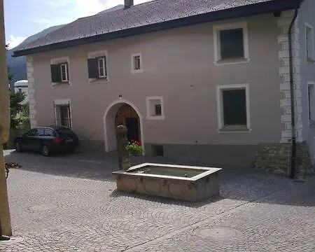 Chesa Dimvih Apartment Zuoz